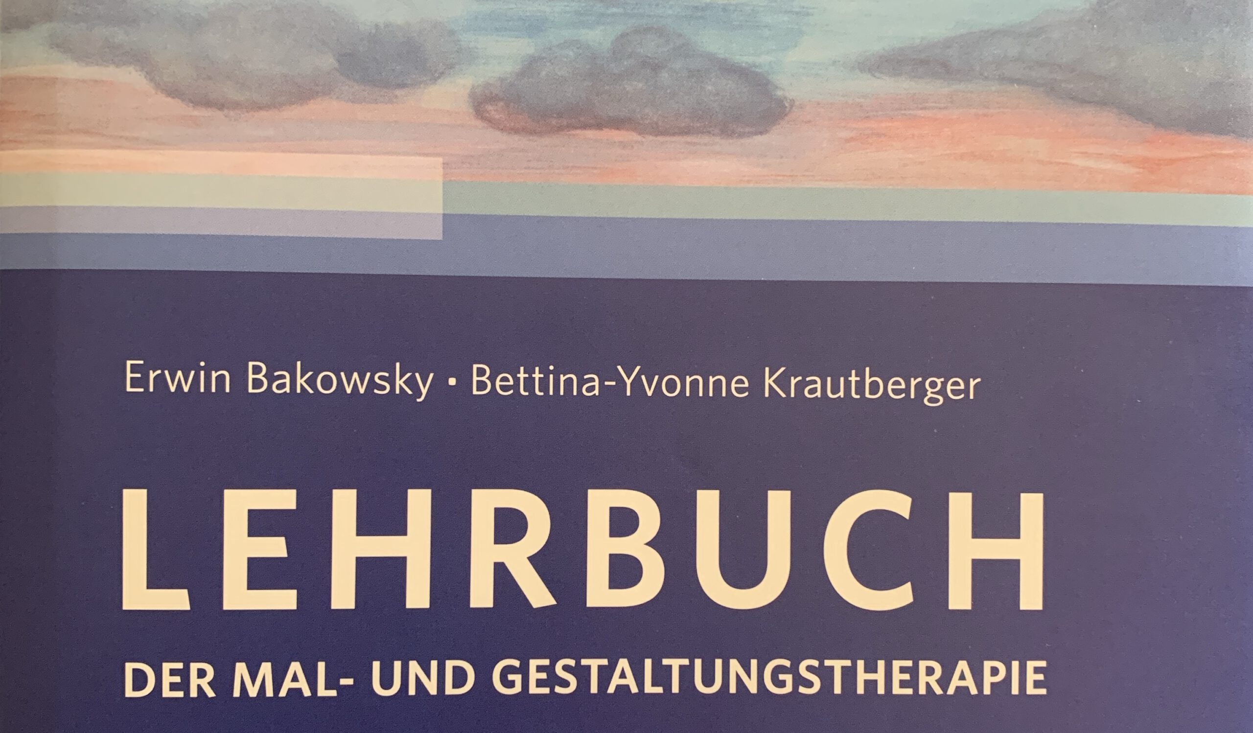 Das Lehrbuch der Mal- und Gestaltungstherapie – eine Buchvorstellung